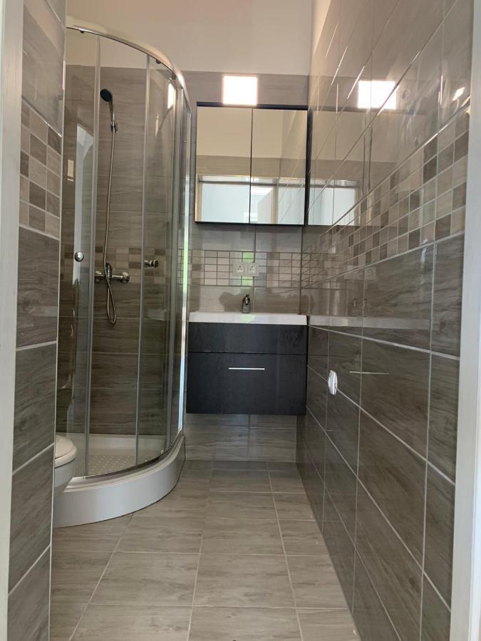 Kinizsi Udvar Apartmanhaz Aparthotel Balatonboglár