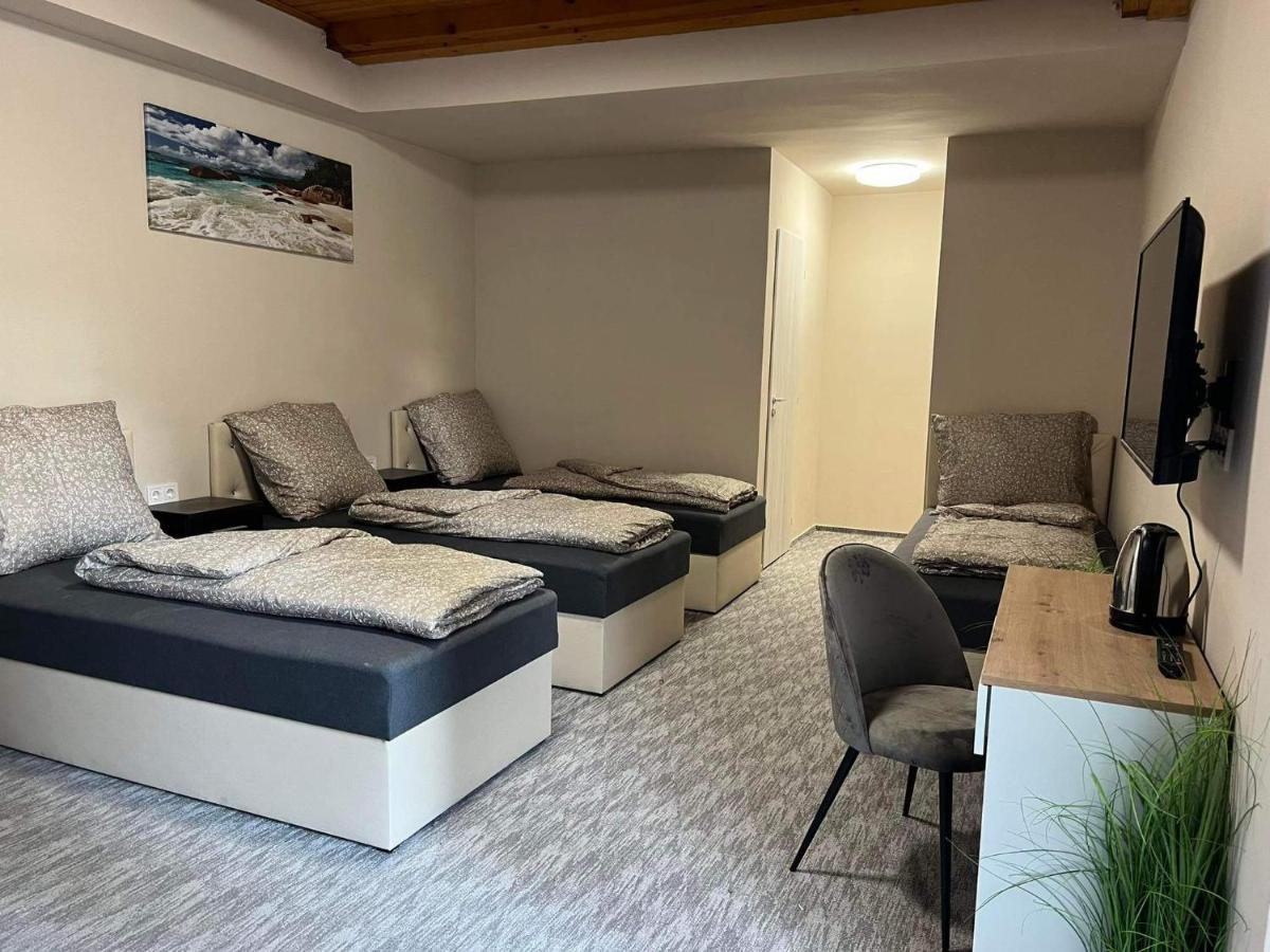 Kinizsi Udvar Apartmanhaz Aparthotel *