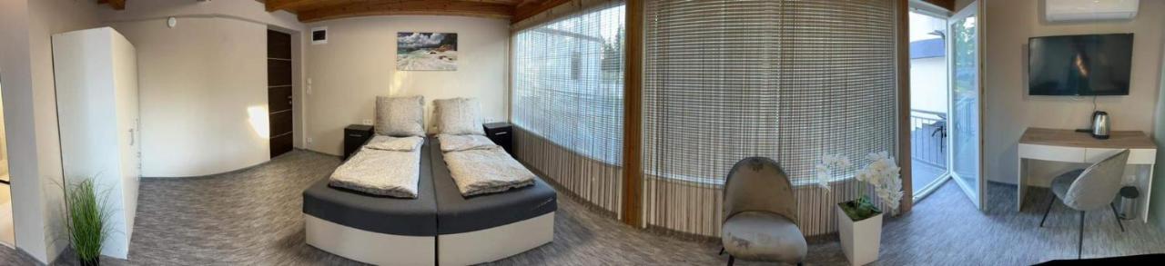 Kinizsi Udvar Apartmanhaz * Balatonboglár
