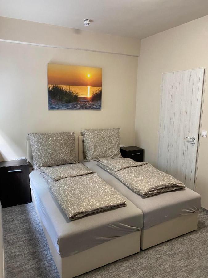 Kinizsi Udvar Apartmanhaz Balatonboglar