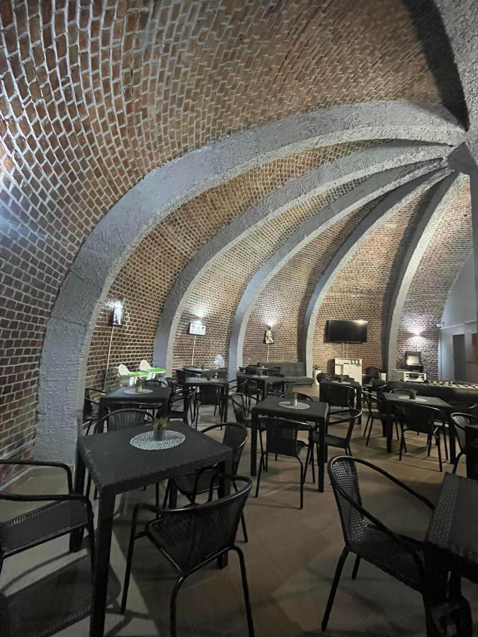 Aparthotel Kinizsi Udvar Apartmanhaz *
