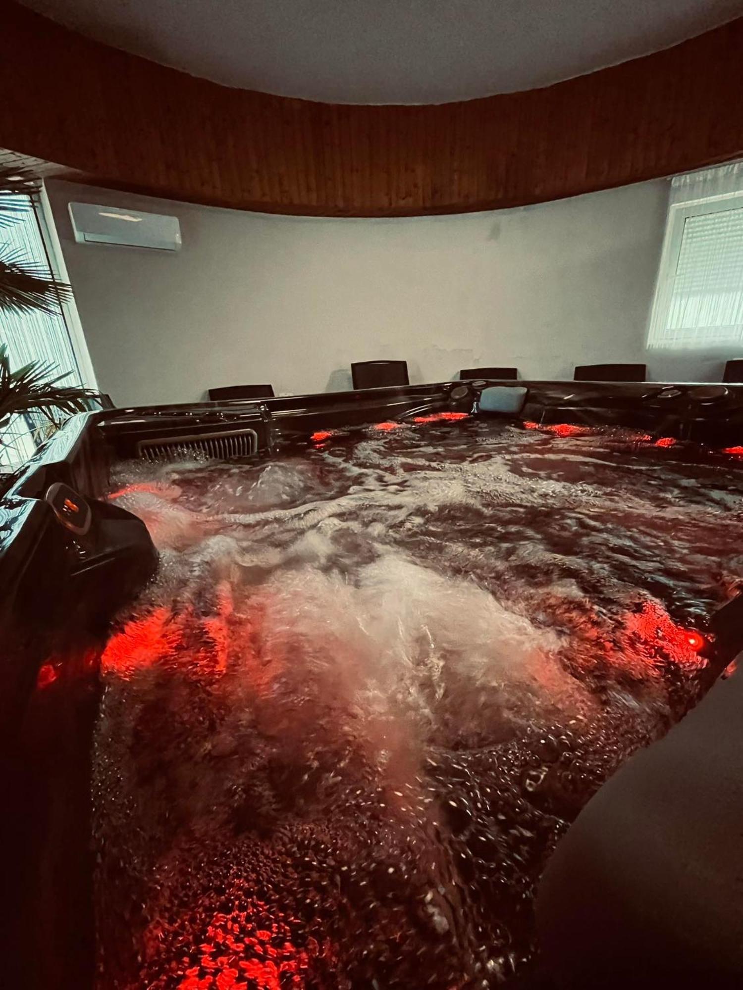Kinizsi Udvar Apartmanhaz Aparthotel *